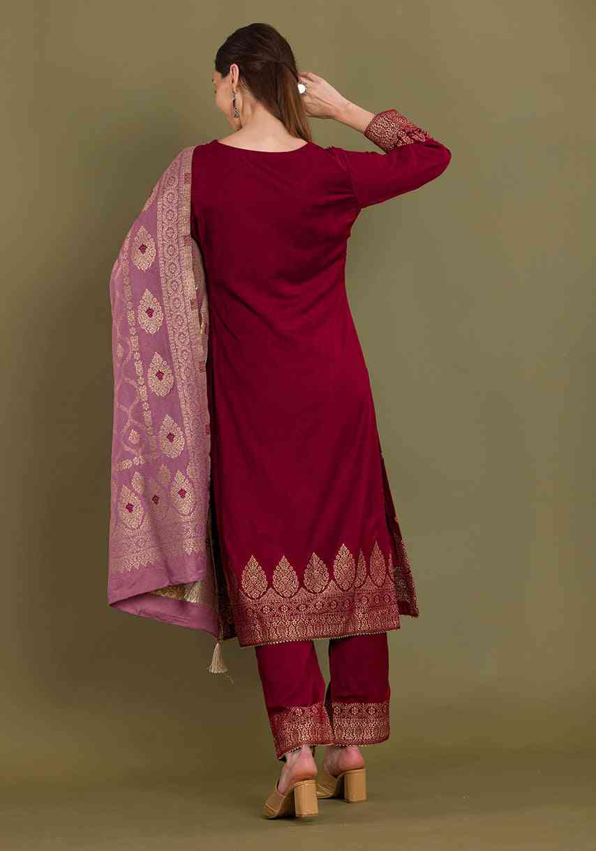 Dress Material With Stole