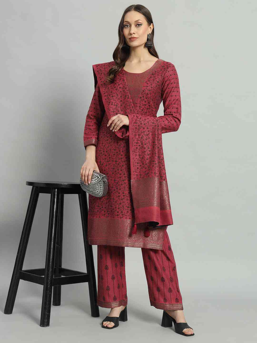 Dress Material With Stole