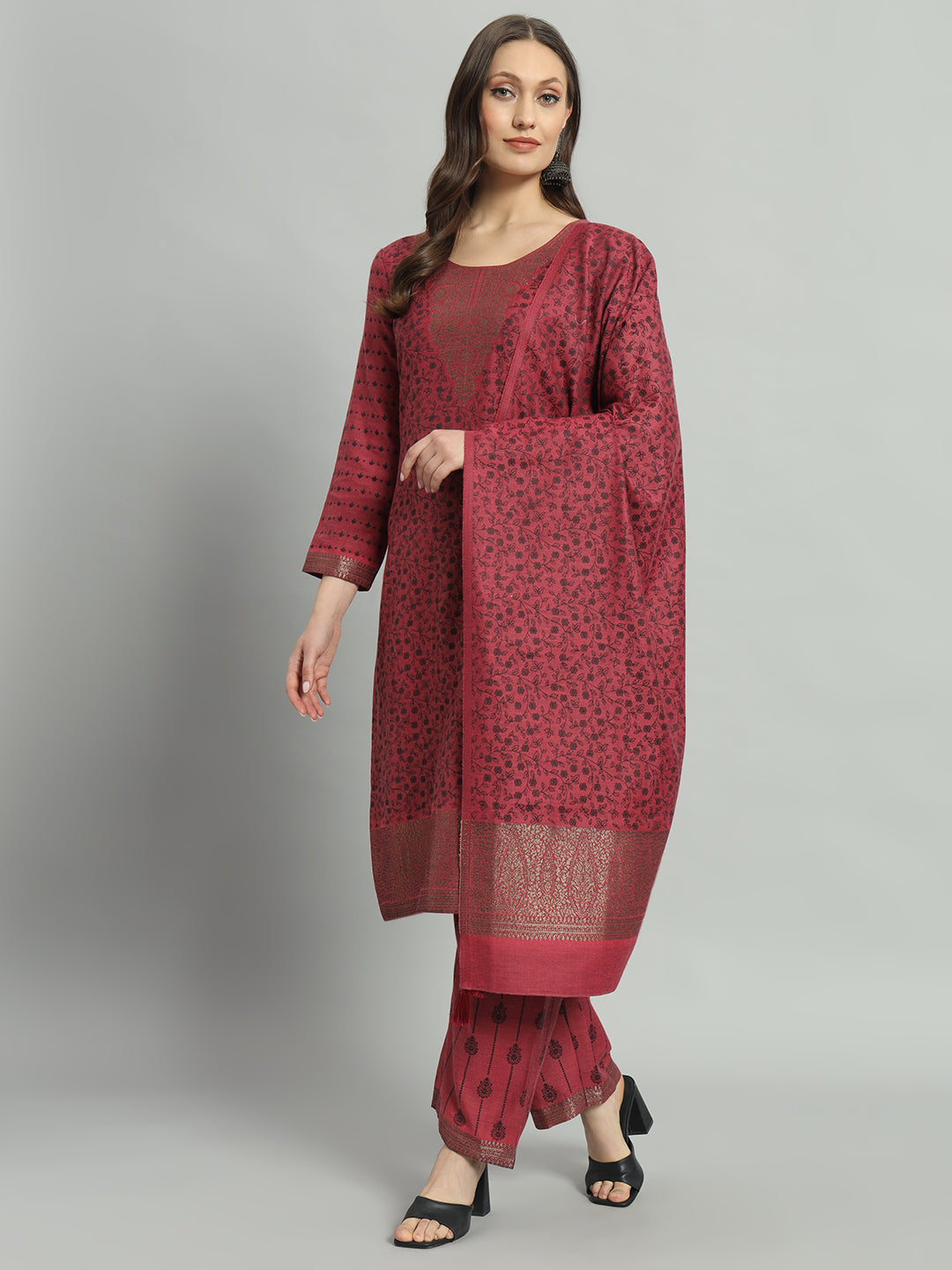 Dress Material With Stole