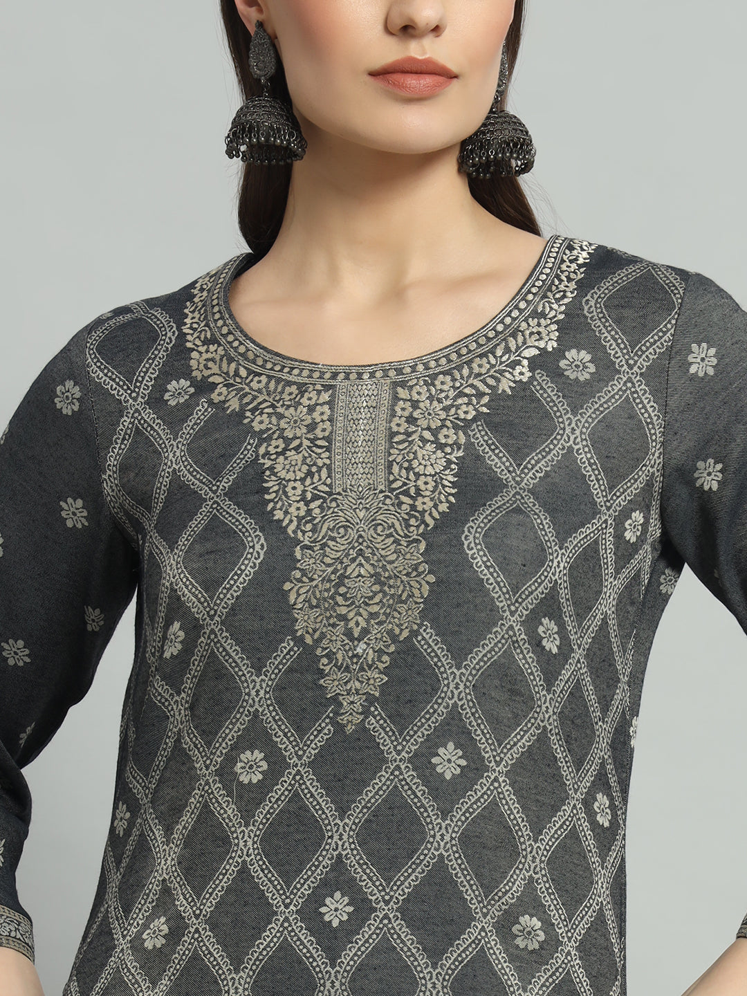 Dress Material With Stole