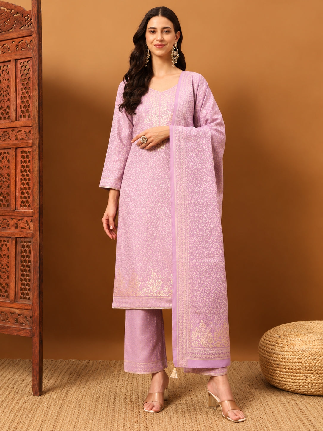 SAFAA Zurani 16 Women's Unstitched Woolen Suit Dress Material – Light Purple – front