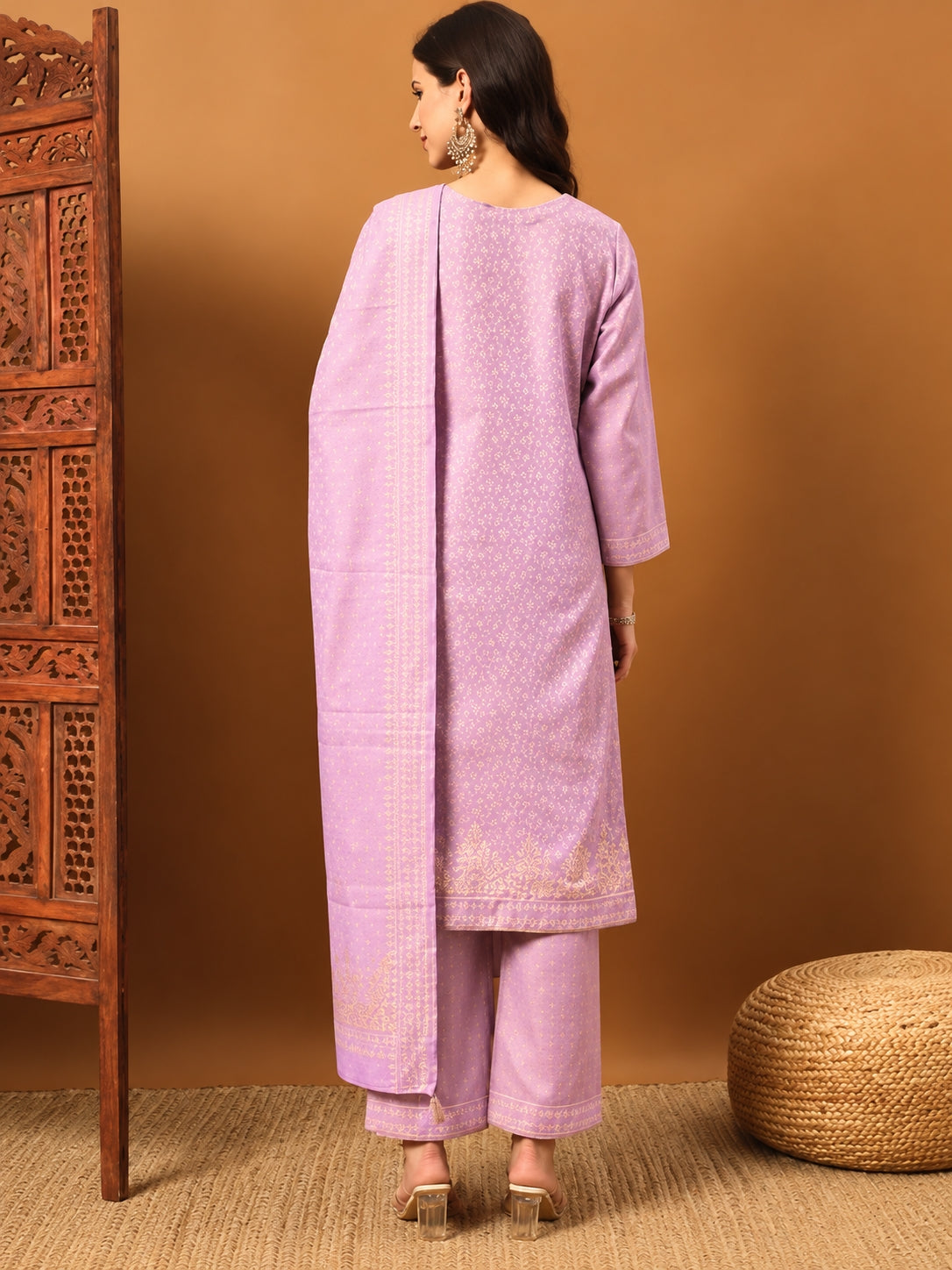 SAFAA Zurani 16 Women's Unstitched Woolen Suit Dress Material – Light Purple – view 2