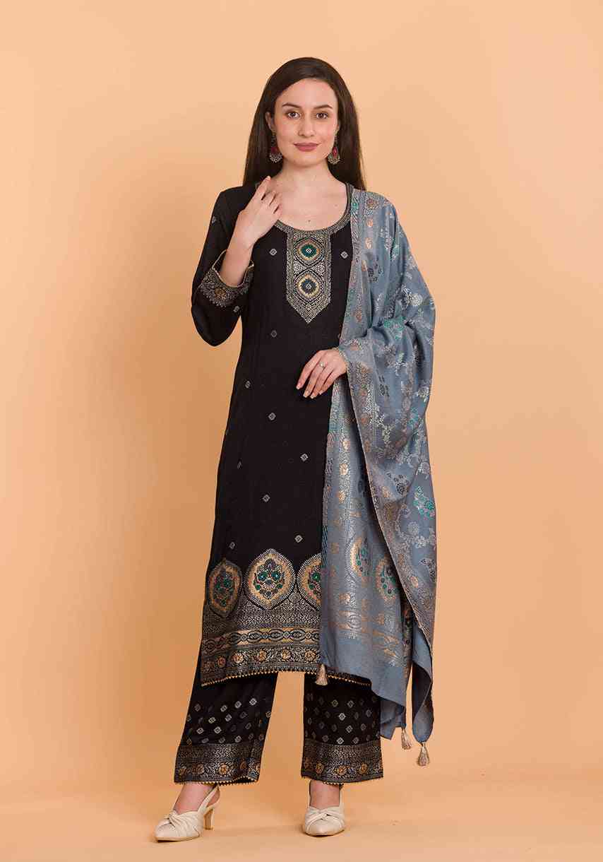 Dress Material With Stole