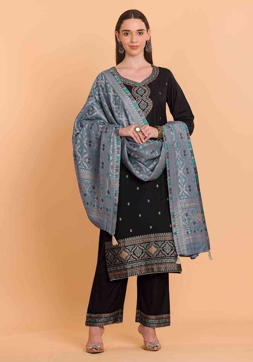 Dress Material With Stole