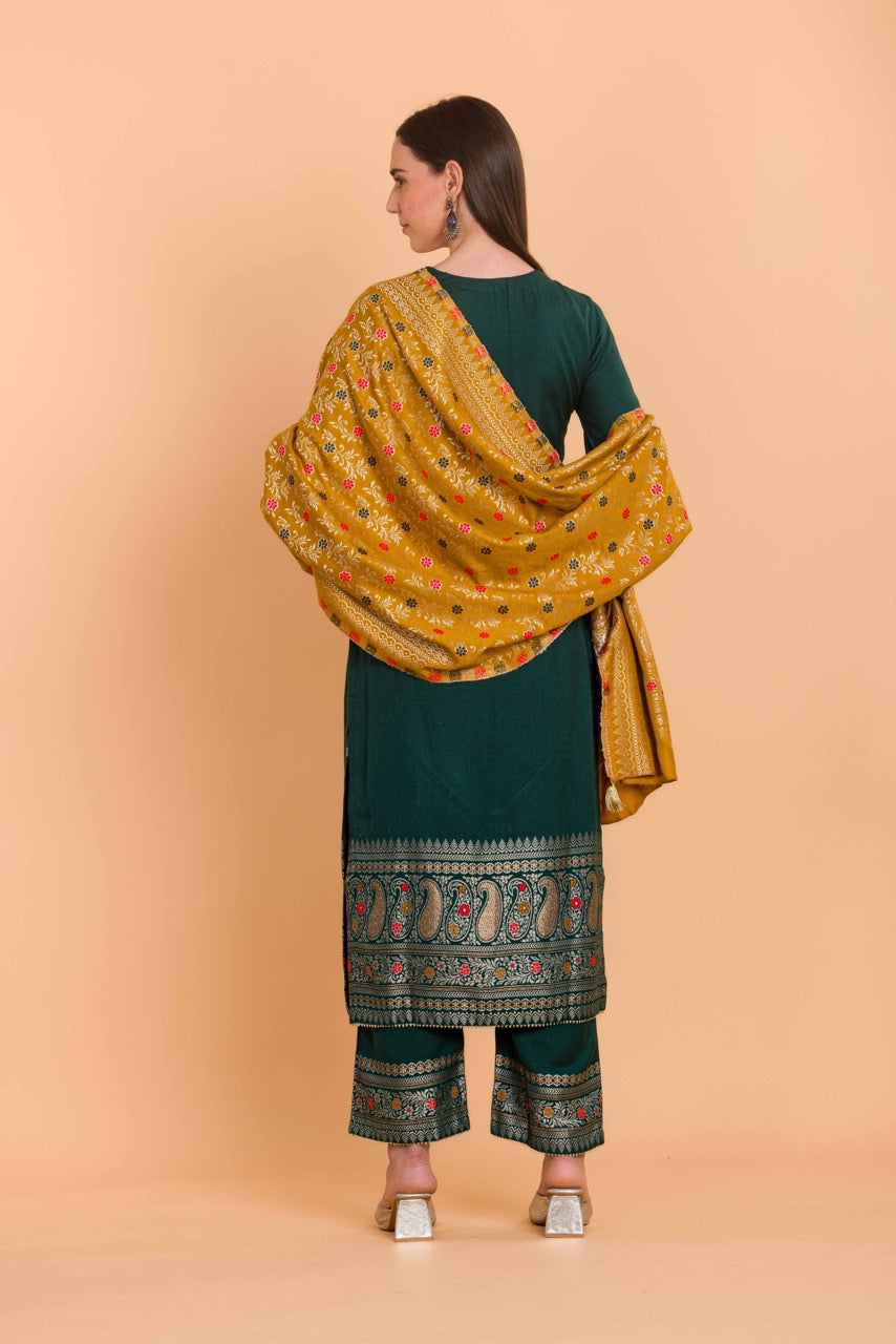 Dress Material With Stole