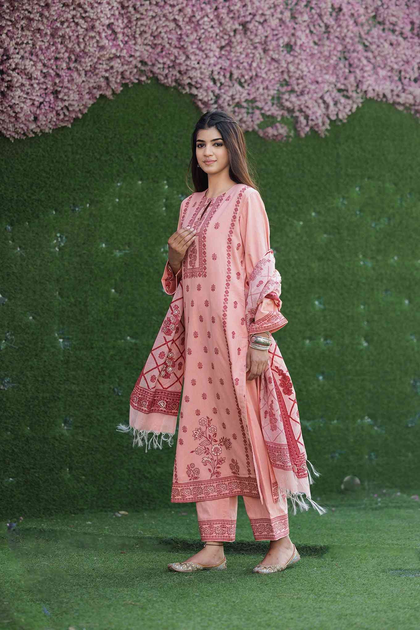Noorani Bazaar Beauty