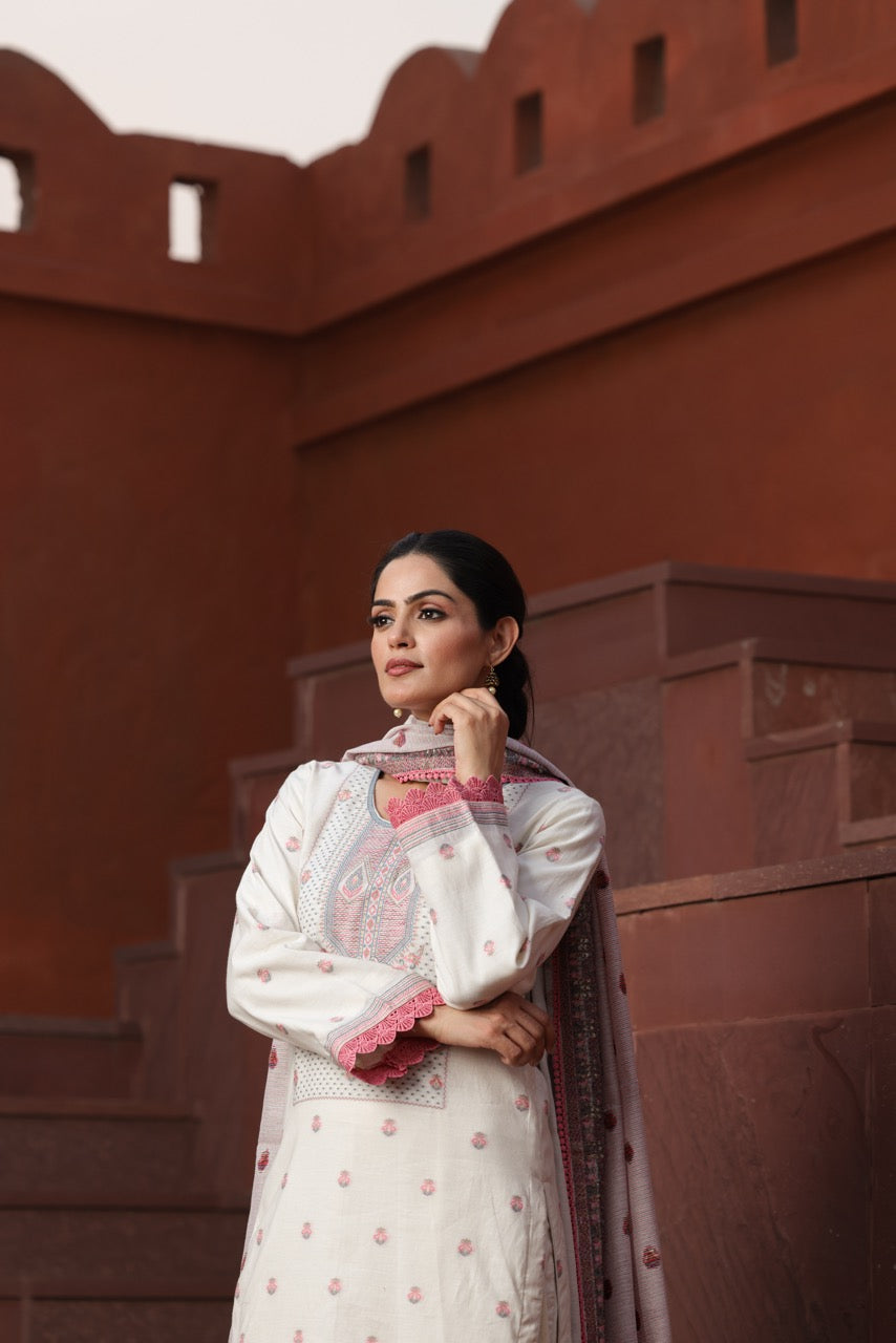 High Quality Pink Weaving Design Suit