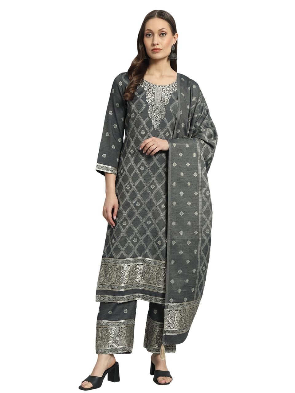 Dress Material With Stole