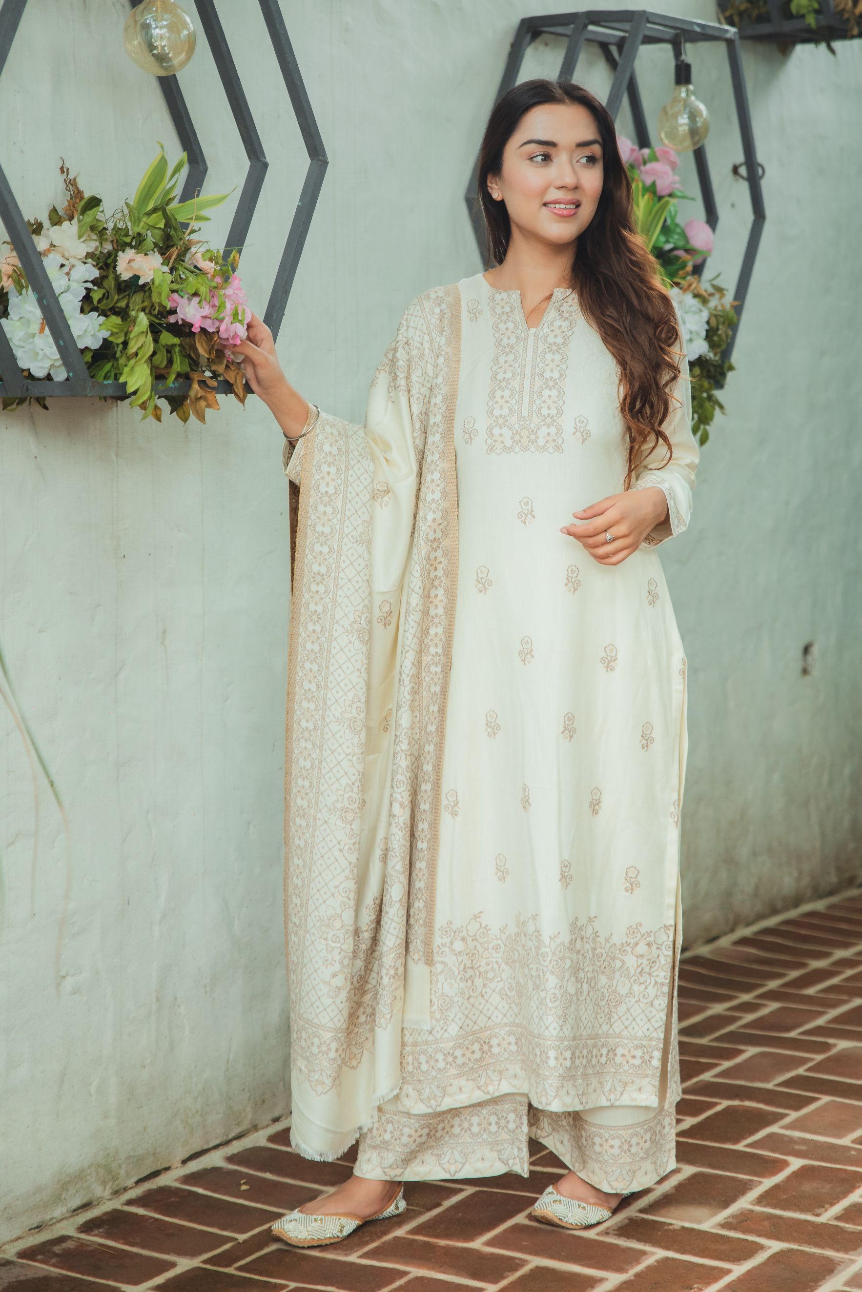 Safaa Acro Wool suit with Palazzo and Stole For Winter